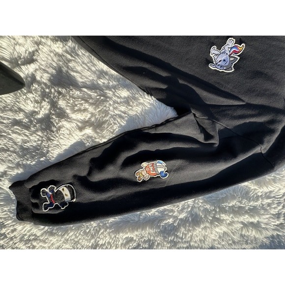 XL VeeFriends VeeCon 2022 EXCLUSIVE Hoodie RARE blk embroidered patch sweatshirt - Picture 13 of 13